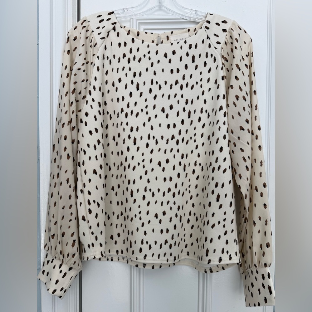 Melloday Cream & Black Spot Print Blouse – Size M – Modern & Effortlessly Chic
